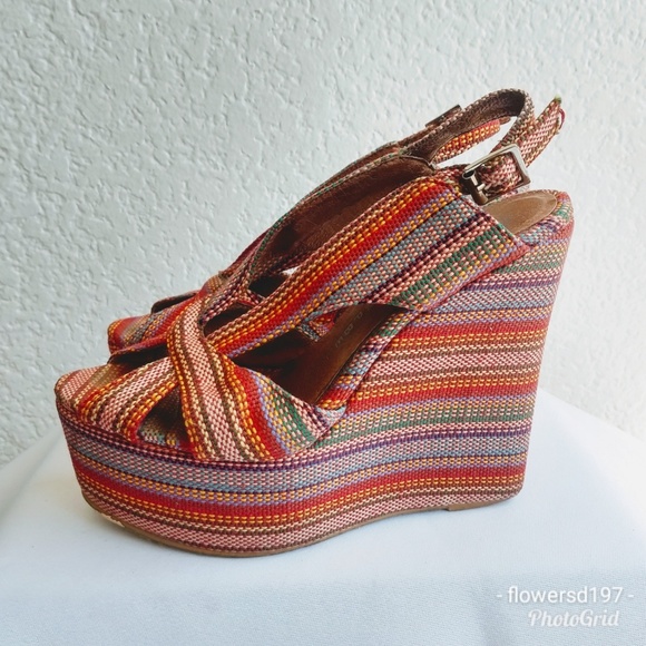 jeffrey campbell wedge heels